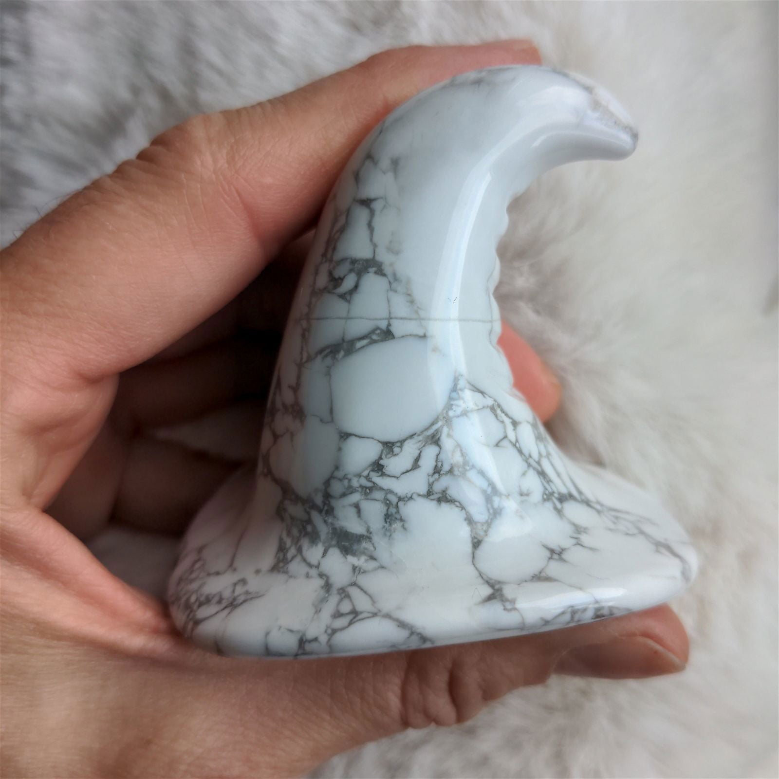 1 chapeau magique en howlite - Aurore Lune 