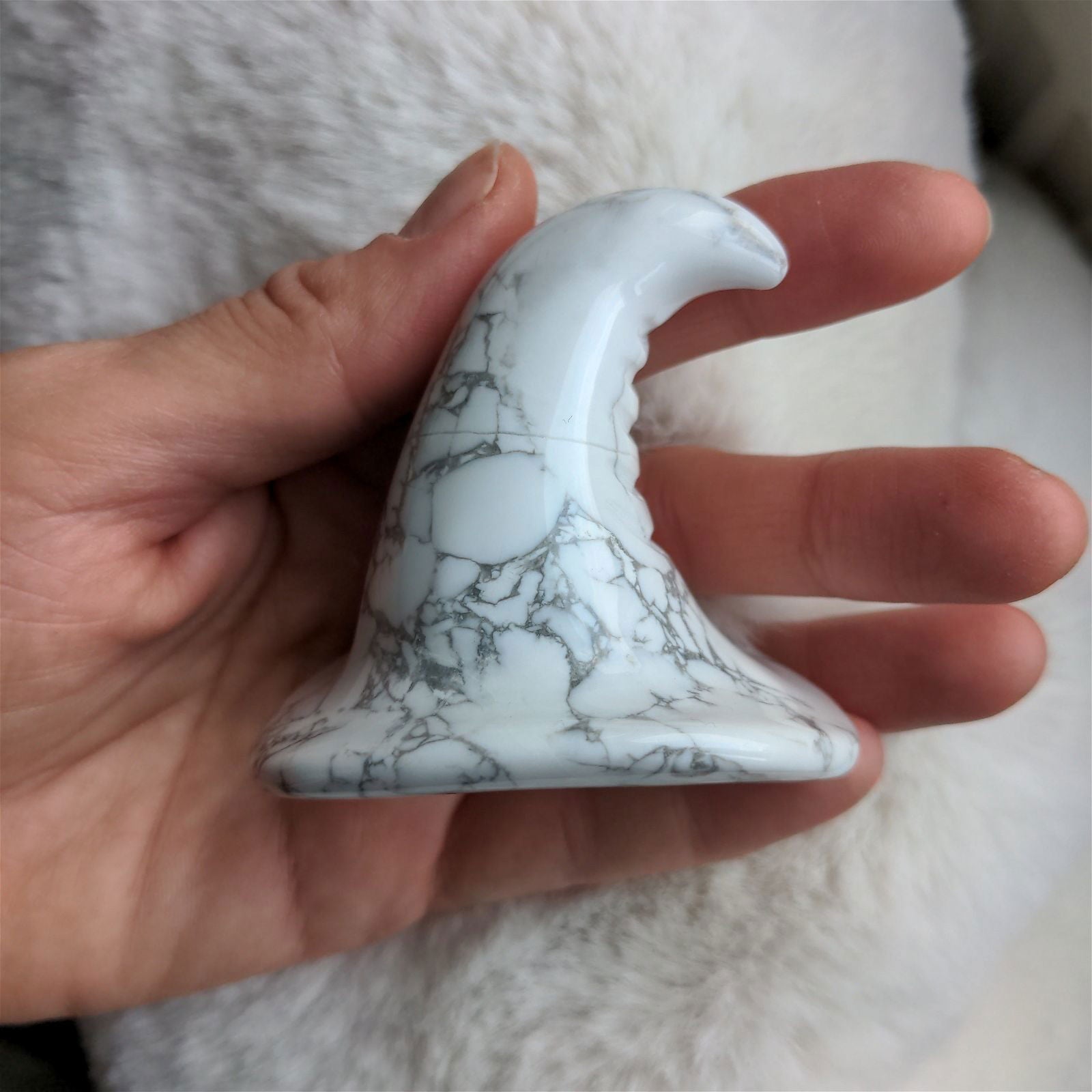 1 chapeau magique en howlite - Aurore Lune 