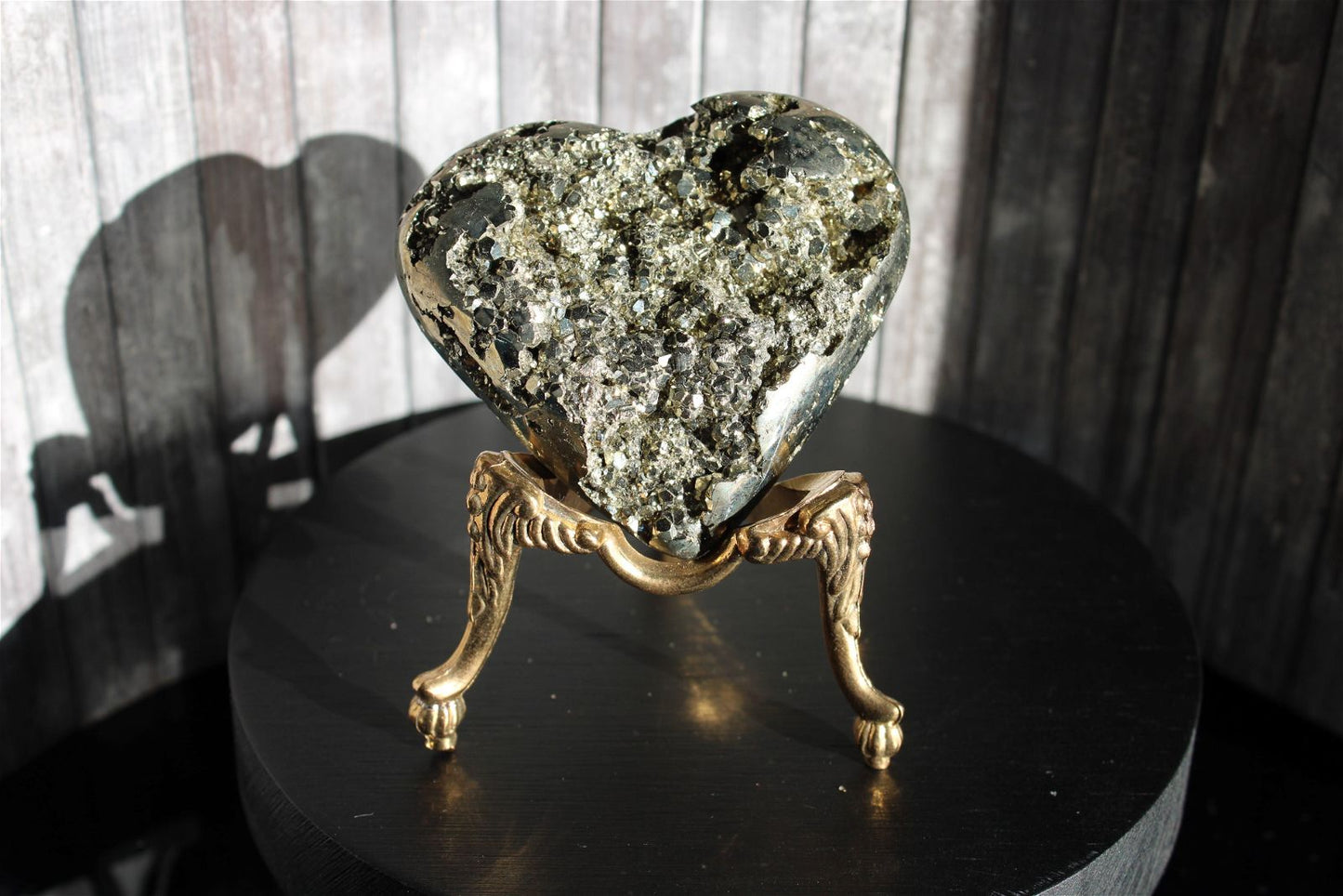 1 coeur en pyrite - SANS SOCLE "E" - Aurore Lune 