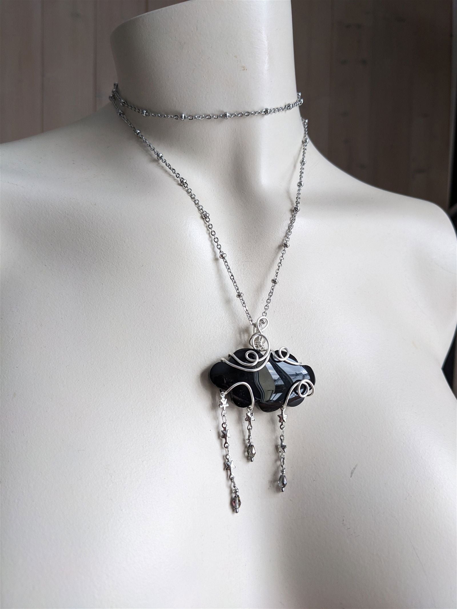 1 collier nuage en onyx - Aurore Lune 