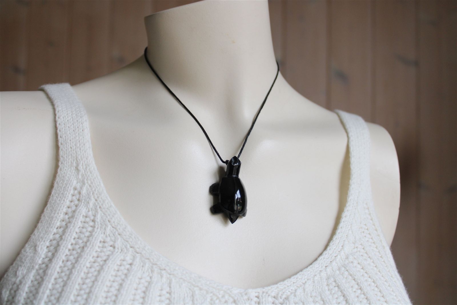 1 collier tortue en obsidienne oeil céleste - Aurore Lune 