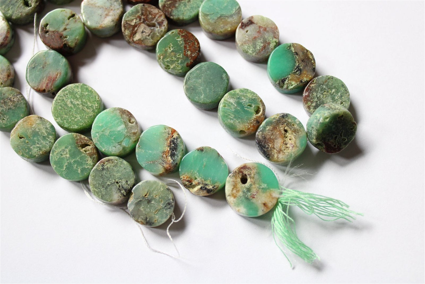 1 fil de perles en chrysoprase photo contractuelle - Aurore Lune 