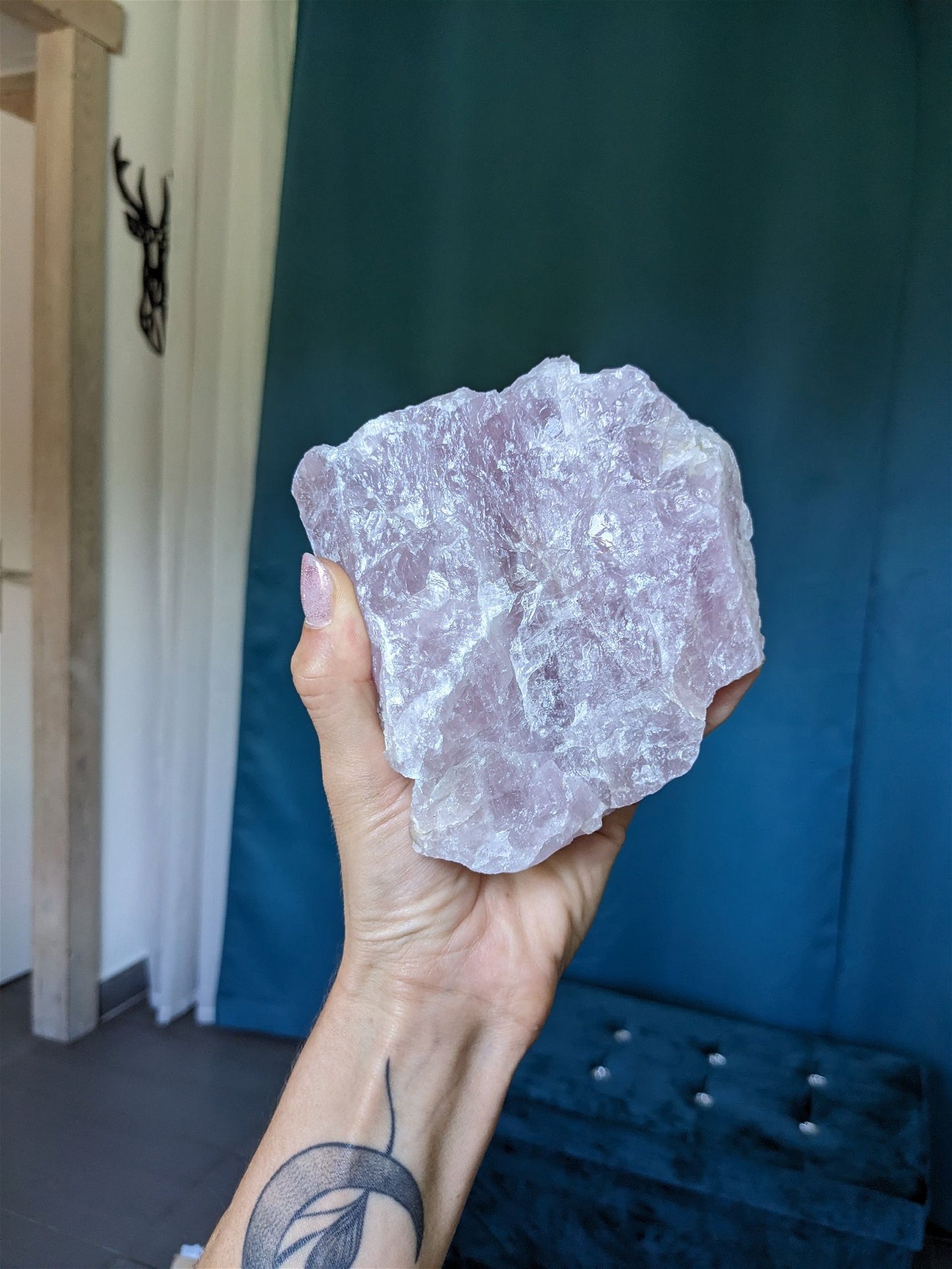 1 morceau brut de quartz rose 1.6 kg - Aurore Lune 