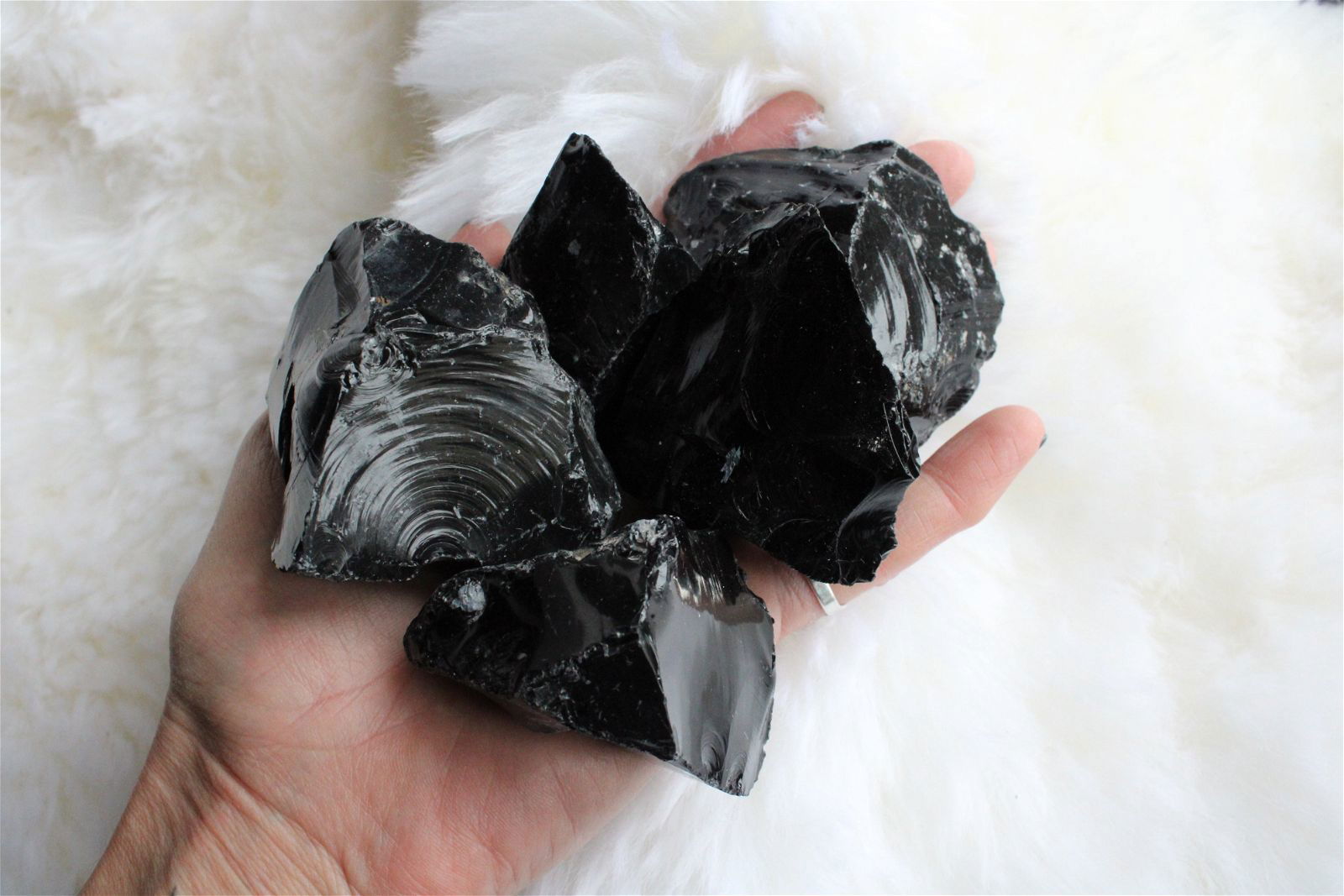 1 obsidienne noire brute 3 tailles au choix - Aurore Lune 