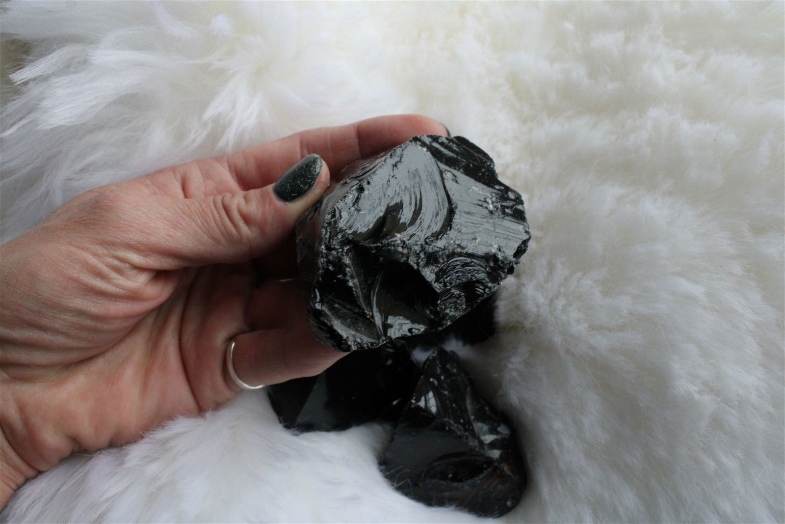 1 obsidienne noire brute 3 tailles au choix - Aurore Lune 