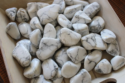 1 pierre roulée en howlite - Aurore Lune 