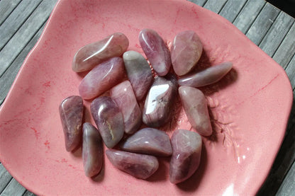 1 pierre roulée en quartz rose lavande - Aurore Lune 