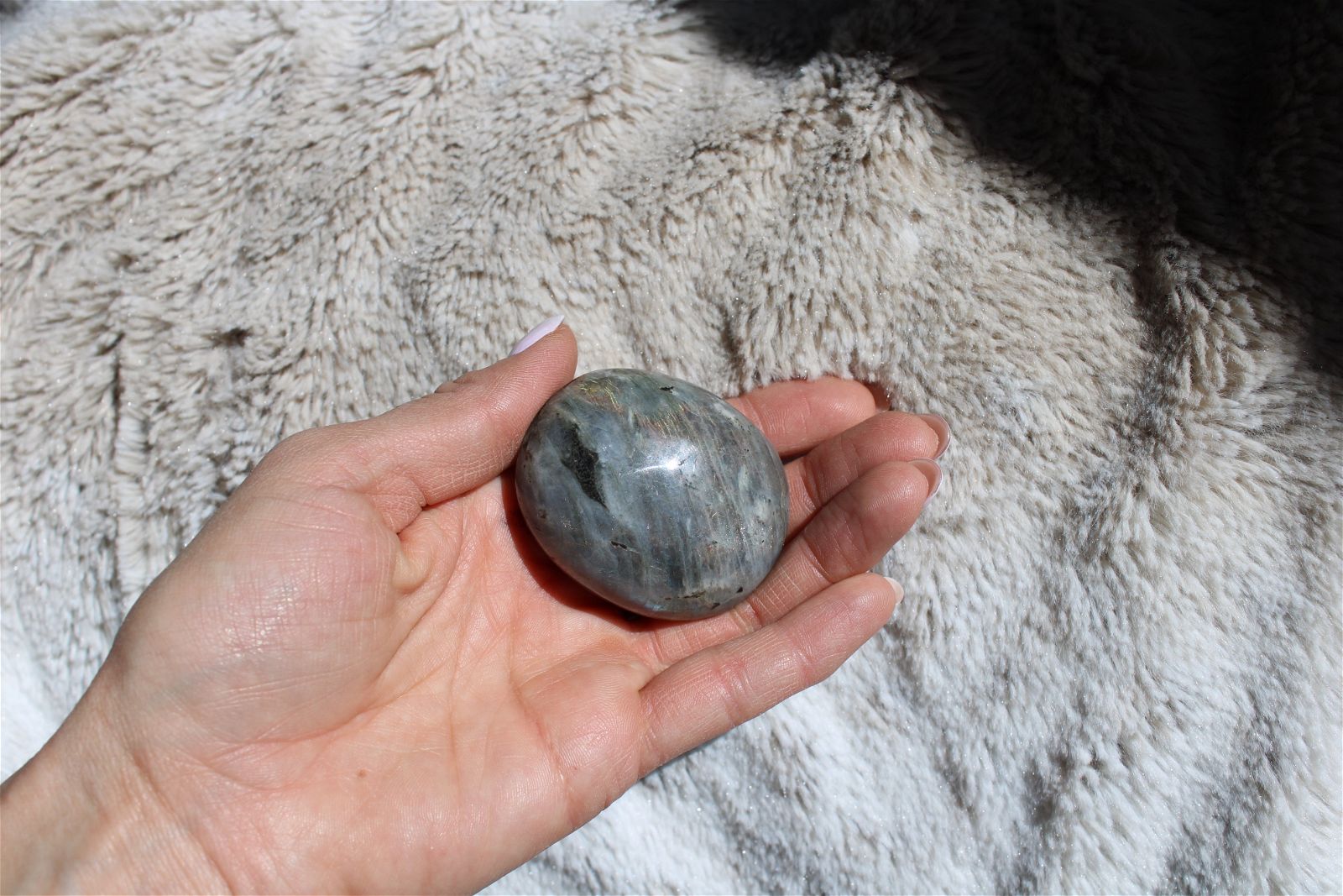 ALEATOIRE Grand Galet de labradorite "nuageux à reflets" - Aurore Lune 