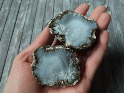 Agate forme noix de coco 1 morceau - Aurore Lune 