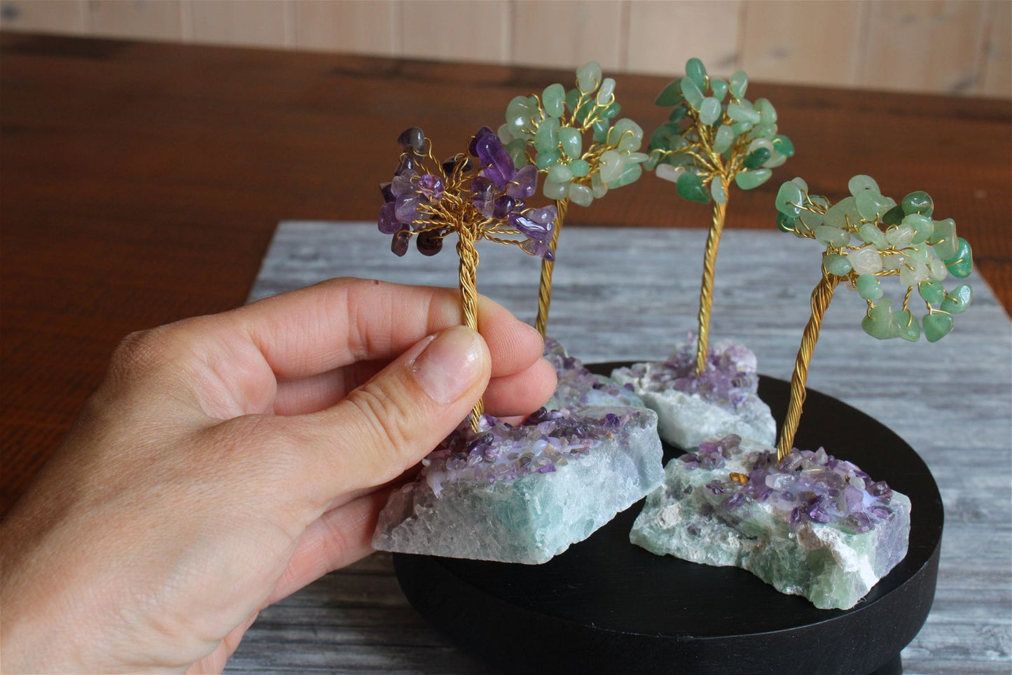 Arbre aventurine verte sur socle en fluorite et améthystes collées - Aurore Lune 