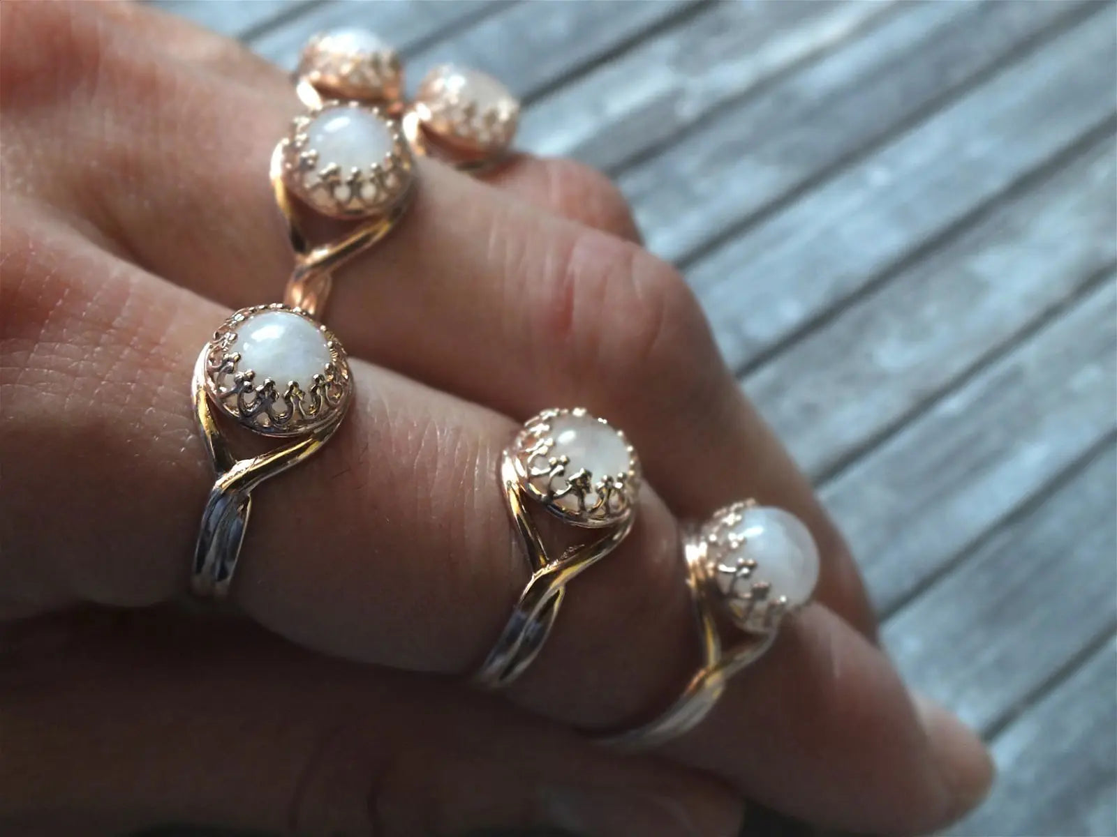 Bague réglable labradorite blanche -D- - Aurore Lune 