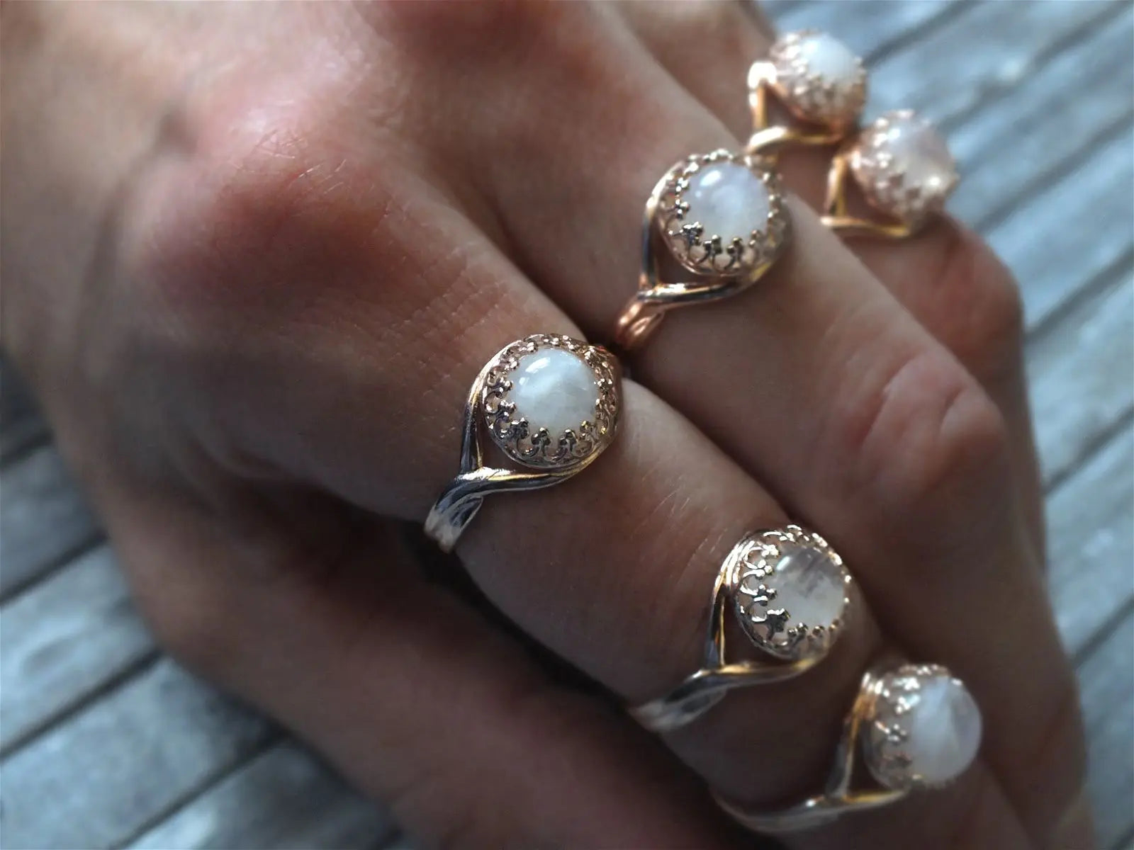 Bague réglable labradorite blanche -D- - Aurore Lune 