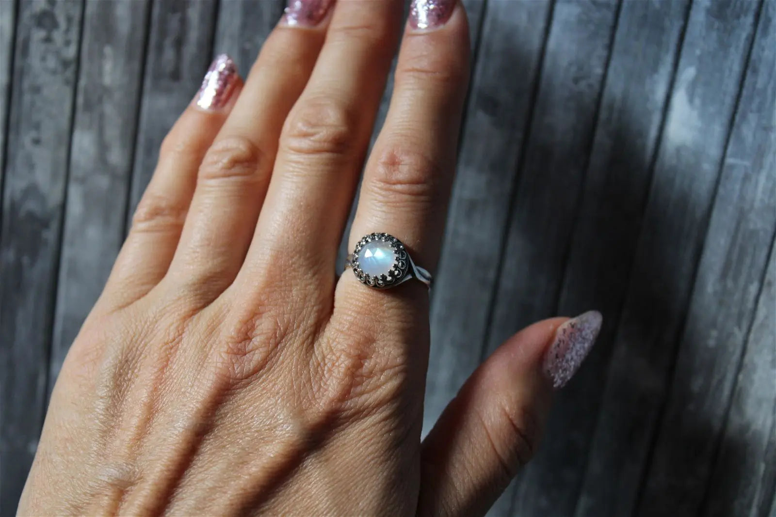 Bague réglable labradorite blanche - E - T 50 et plus- réglable en écartant - Aurore Lune 