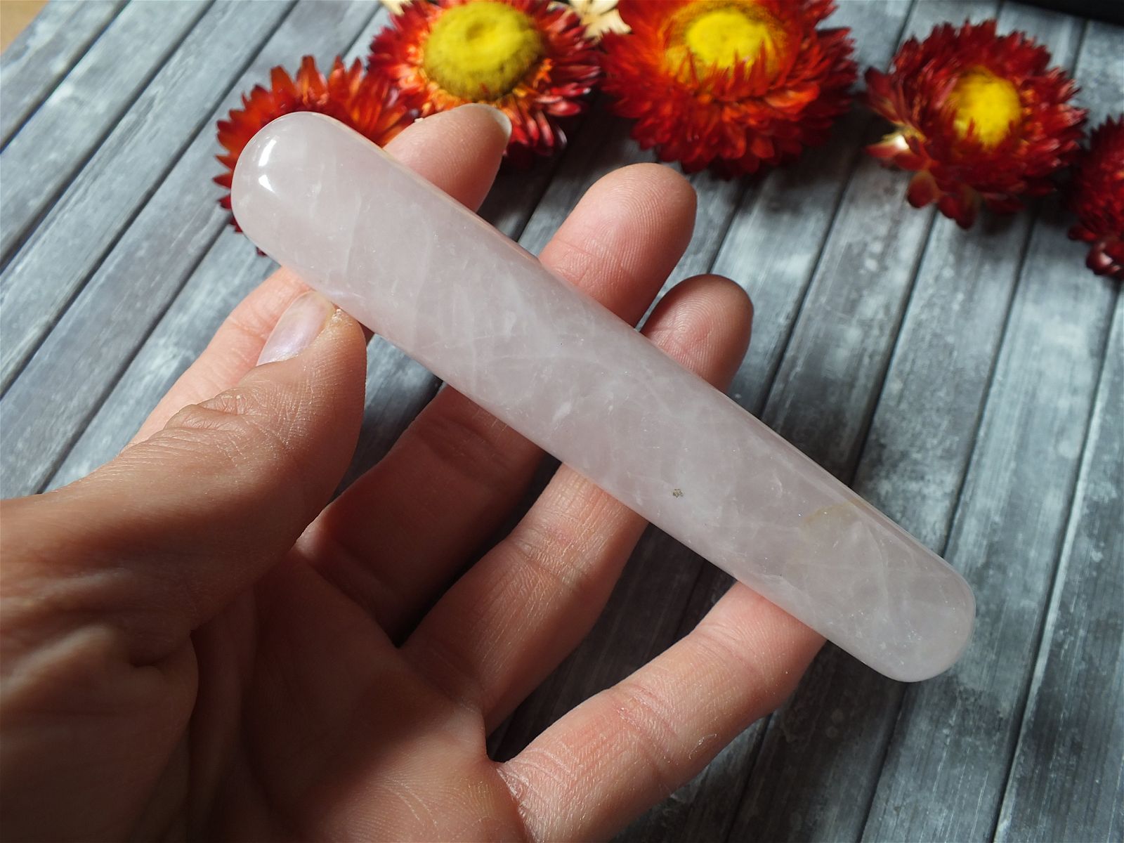 Bâton massage en quartz rose D - Aurore Lune 