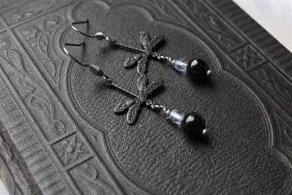 Boucles d'oreilles avec hypersthènes et libellules - Aurore Lune 