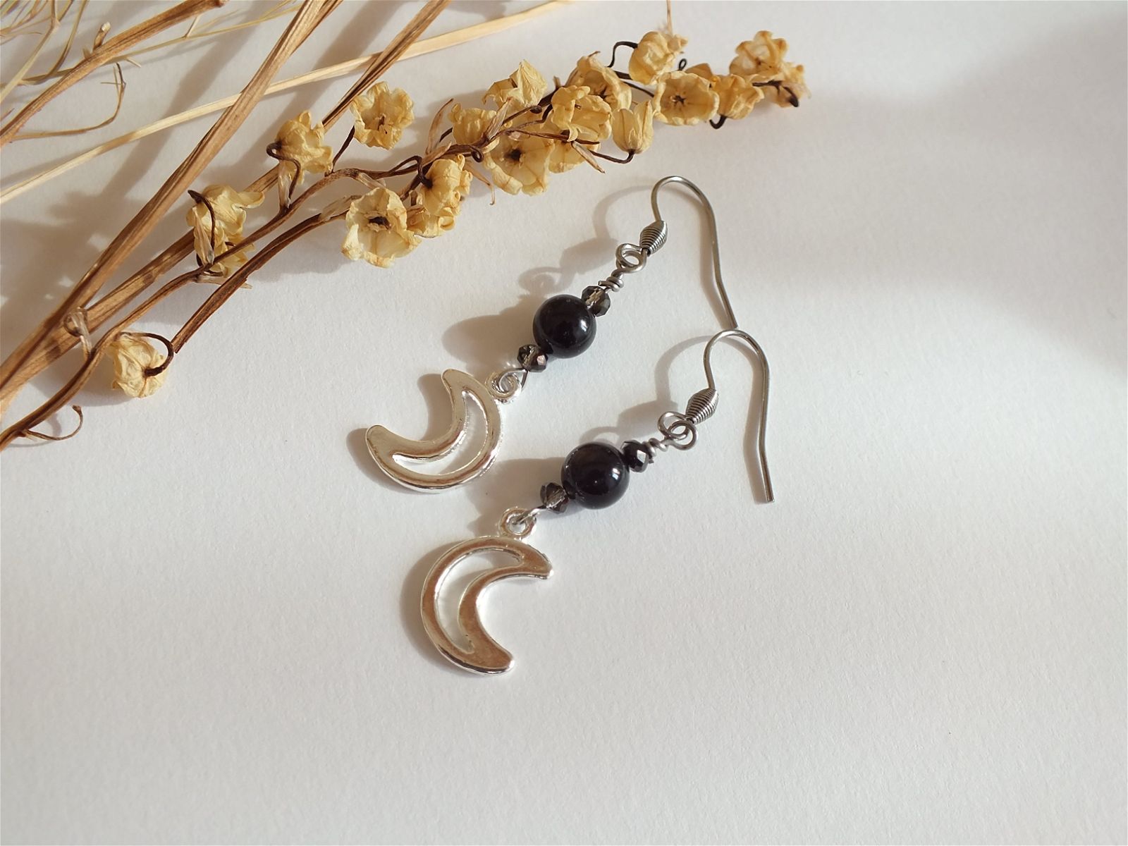 Boucles d'oreilles avec hypersthènes et lunes - Aurore Lune 