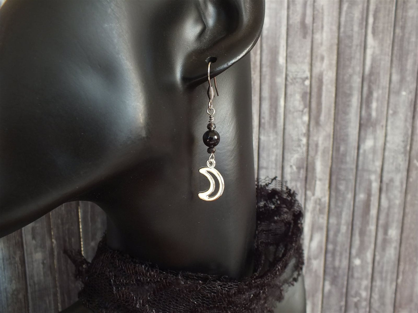 Boucles d'oreilles avec hypersthènes et lunes - Aurore Lune 