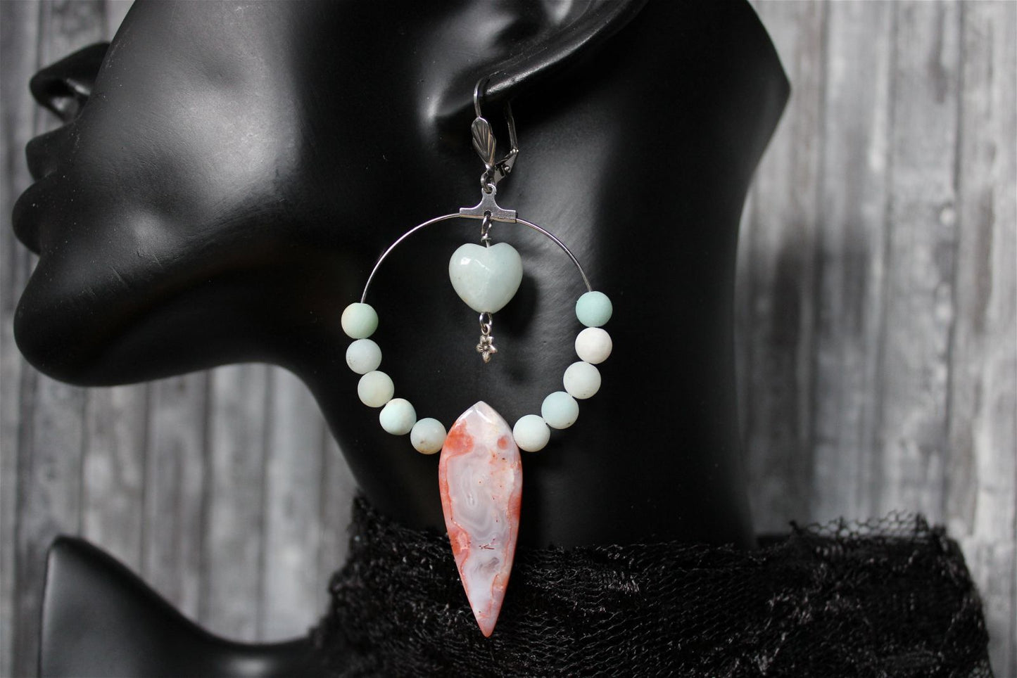 Boucles d'oreilles "calcédoine mystique" et amazonites - Aurore Lune 