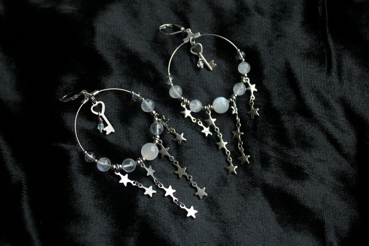 Boucles d'oreilles elfiques labradorite blanche * Stalactite * - Aurore Lune 