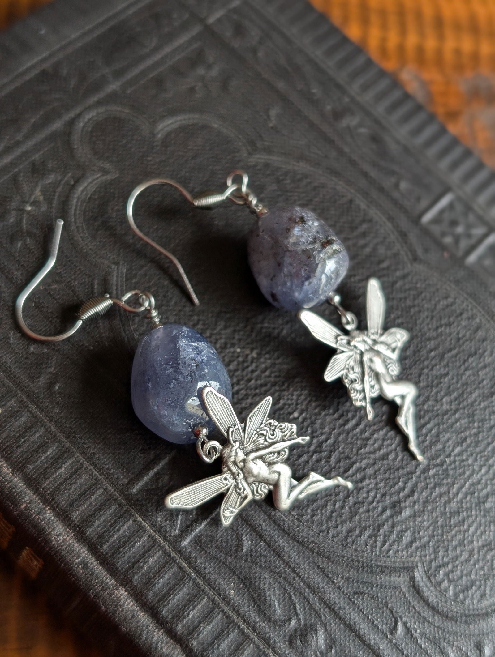 Boucles d'oreilles en cordiérite iolite - Aurore Lune 