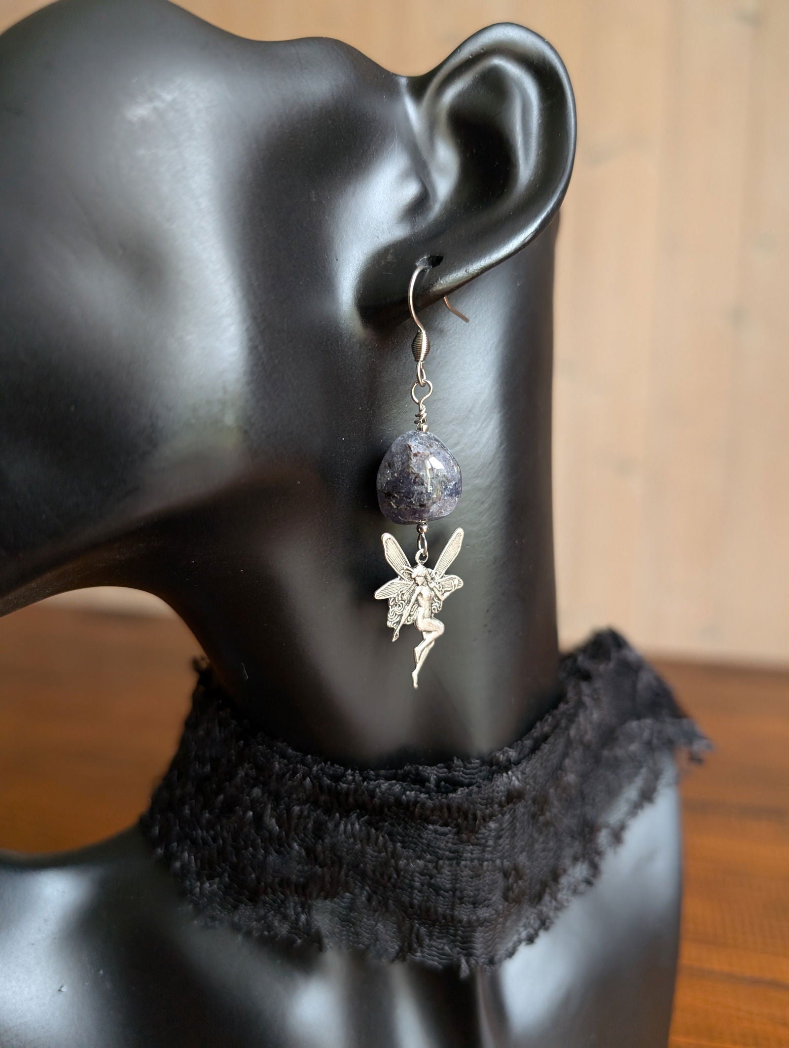 Boucles d'oreilles en cordiérite iolite - Aurore Lune 
