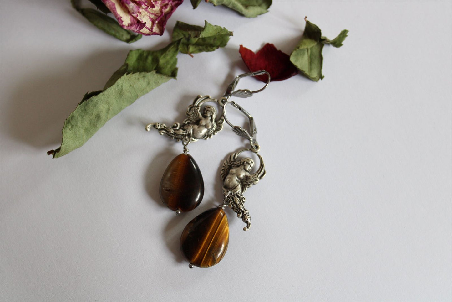 Boucles d'oreilles en oeil de tigre - Aurore Lune 