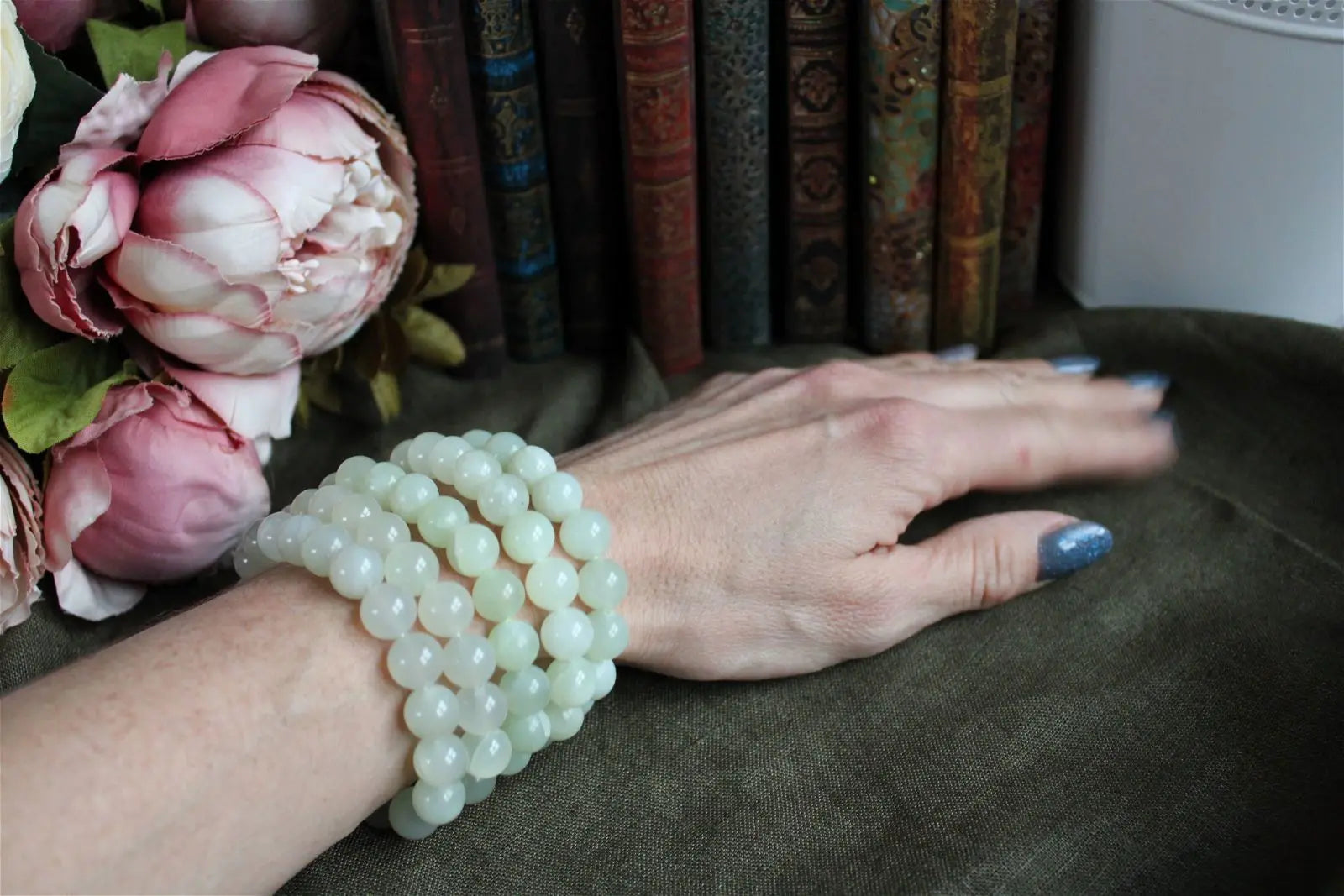 Bracelet de serpentine ou new jade perles 10mm 16 cm - Aurore Lune 