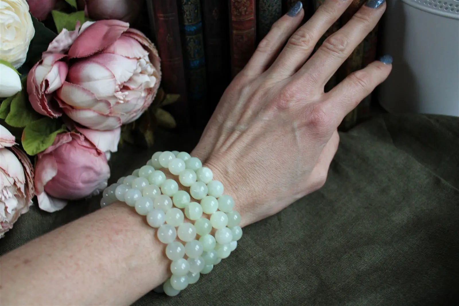 Bracelet de serpentine ou new jade perles 10mm 16 cm - Aurore Lune 