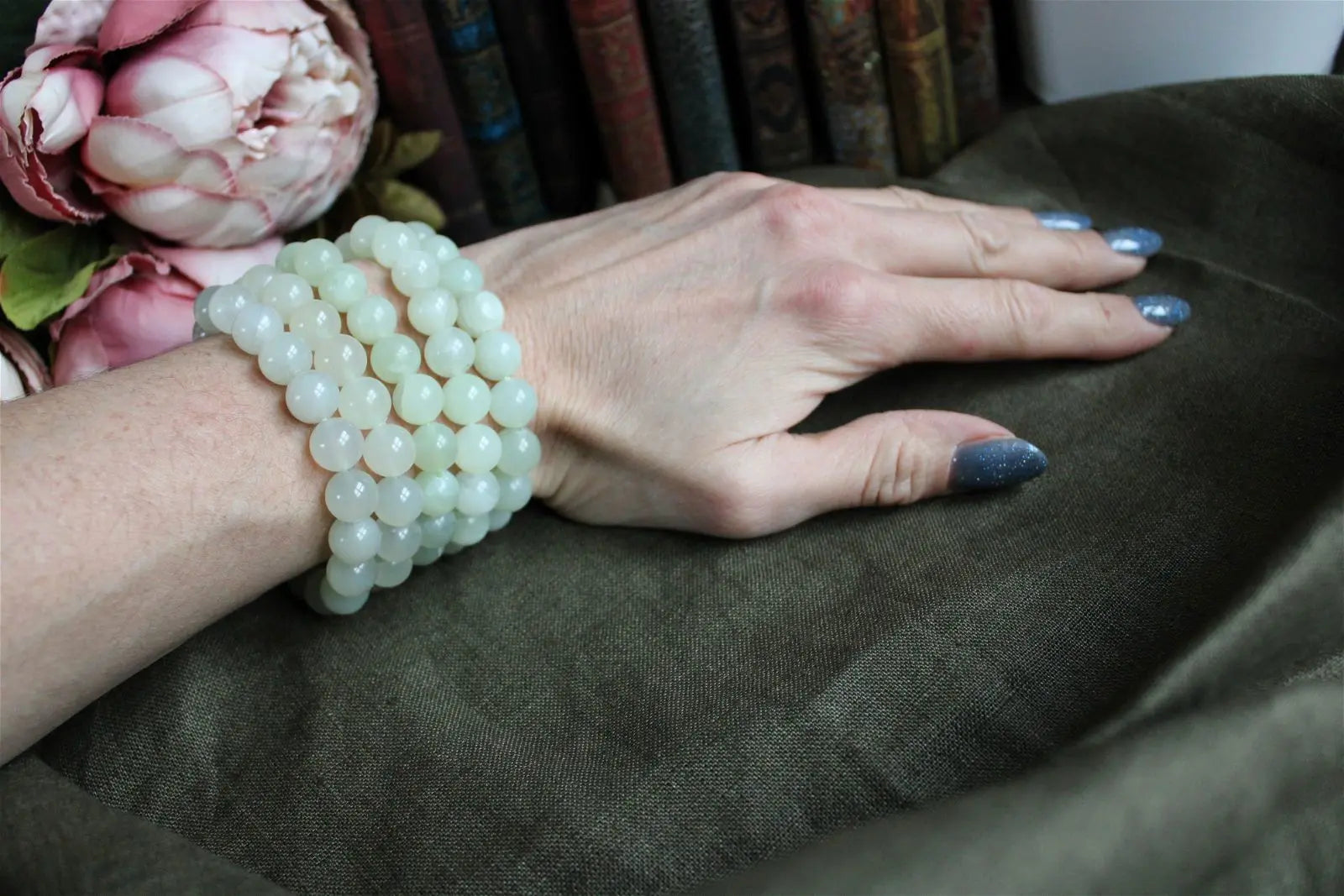 Bracelet de serpentine ou new jade perles 10mm 16 cm - Aurore Lune 