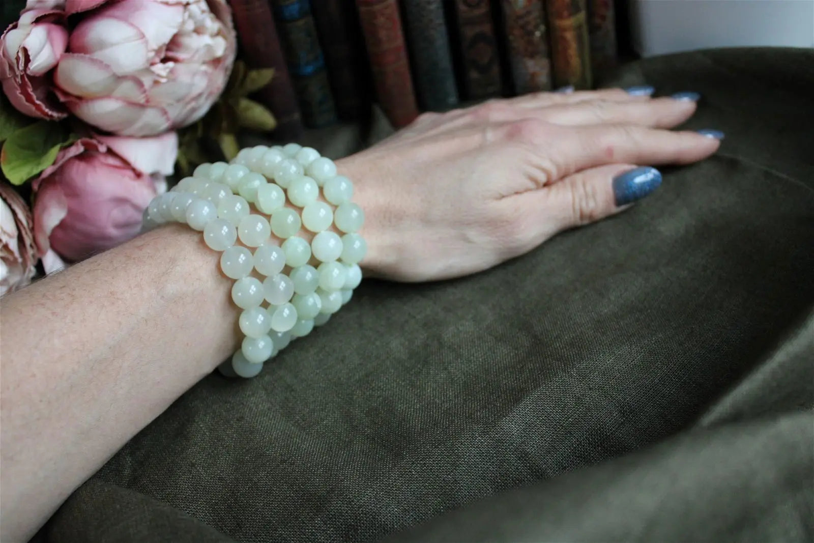 Bracelet de serpentine ou new jade perles 10mm 16 cm - Aurore Lune 