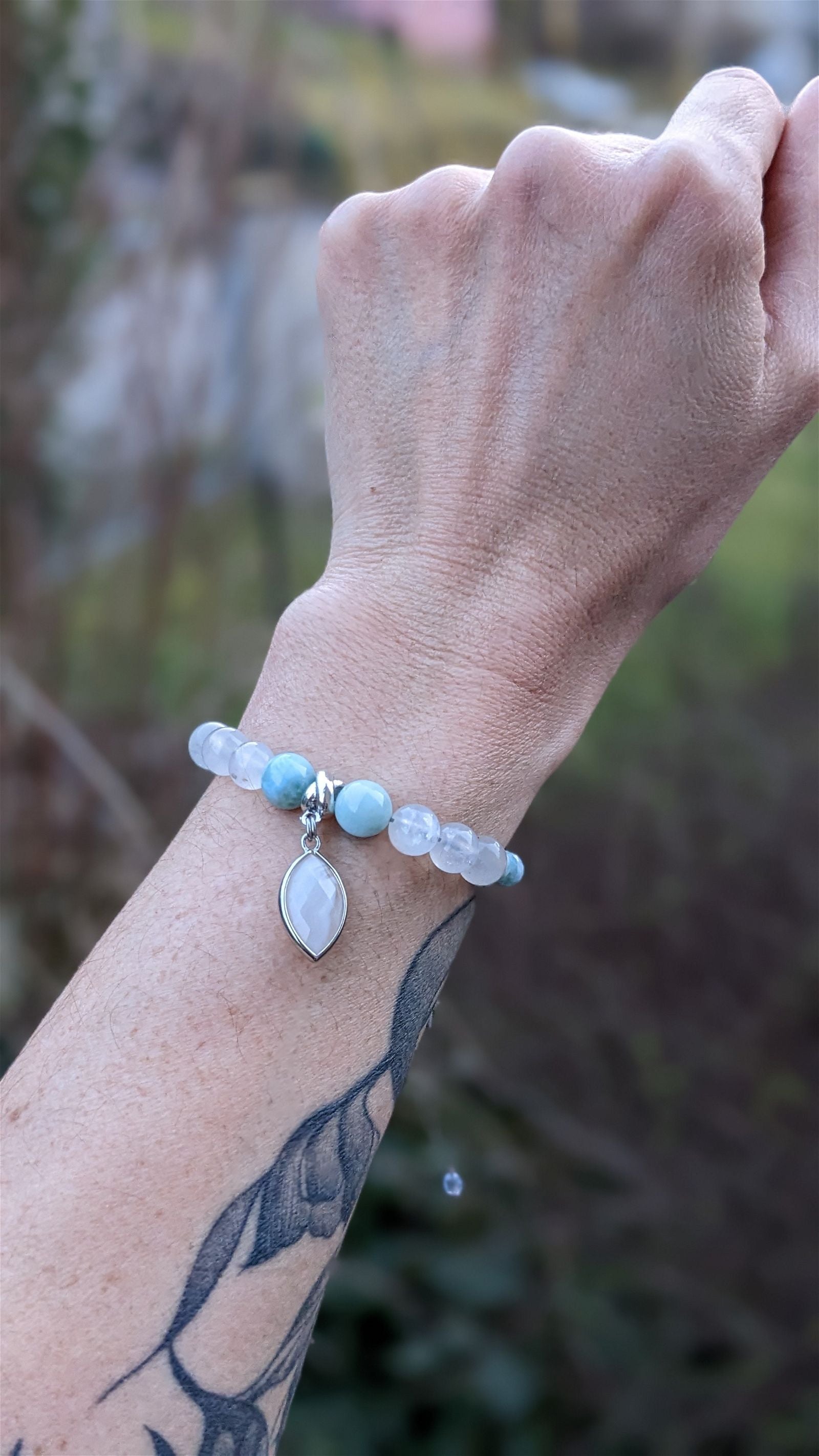 Bracelet fait maison macramé larimar agate aigue marine - Aurore Lune 