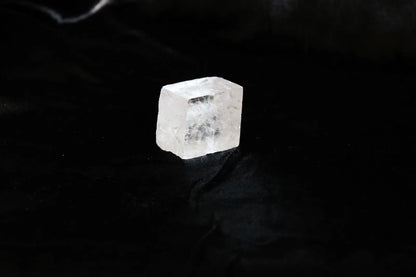 Calcite optique appelée spath d'Islande *colis* - Aurore Lune 