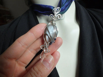 Collier Elfique avec pierre de lune et soleil en silver filled - Aurore Lune 