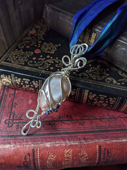 Collier Elfique avec pierre de lune et soleil en silver filled - Aurore Lune 