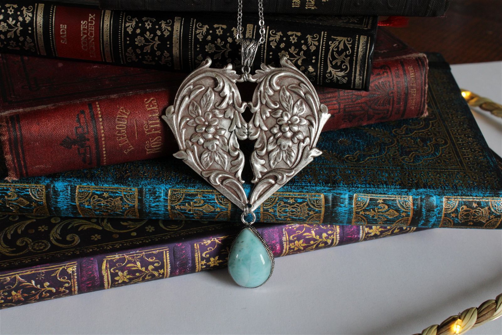 Collier Grand Coeur avec larimar - Aurore Lune 