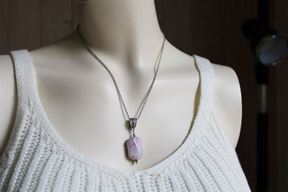 Collier avec kunzite - Aurore Lune 