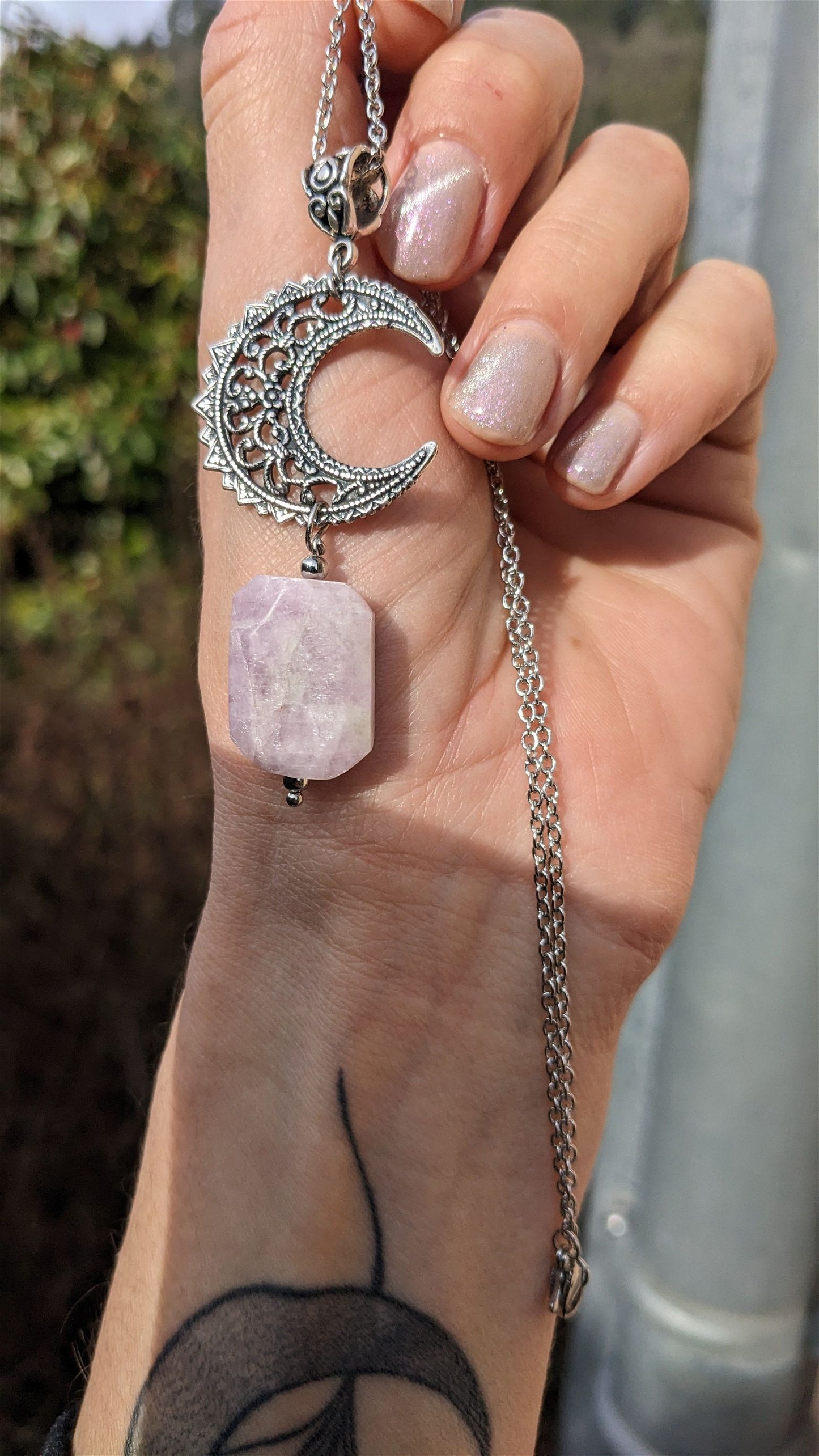 Collier avec kunzite - Aurore Lune 