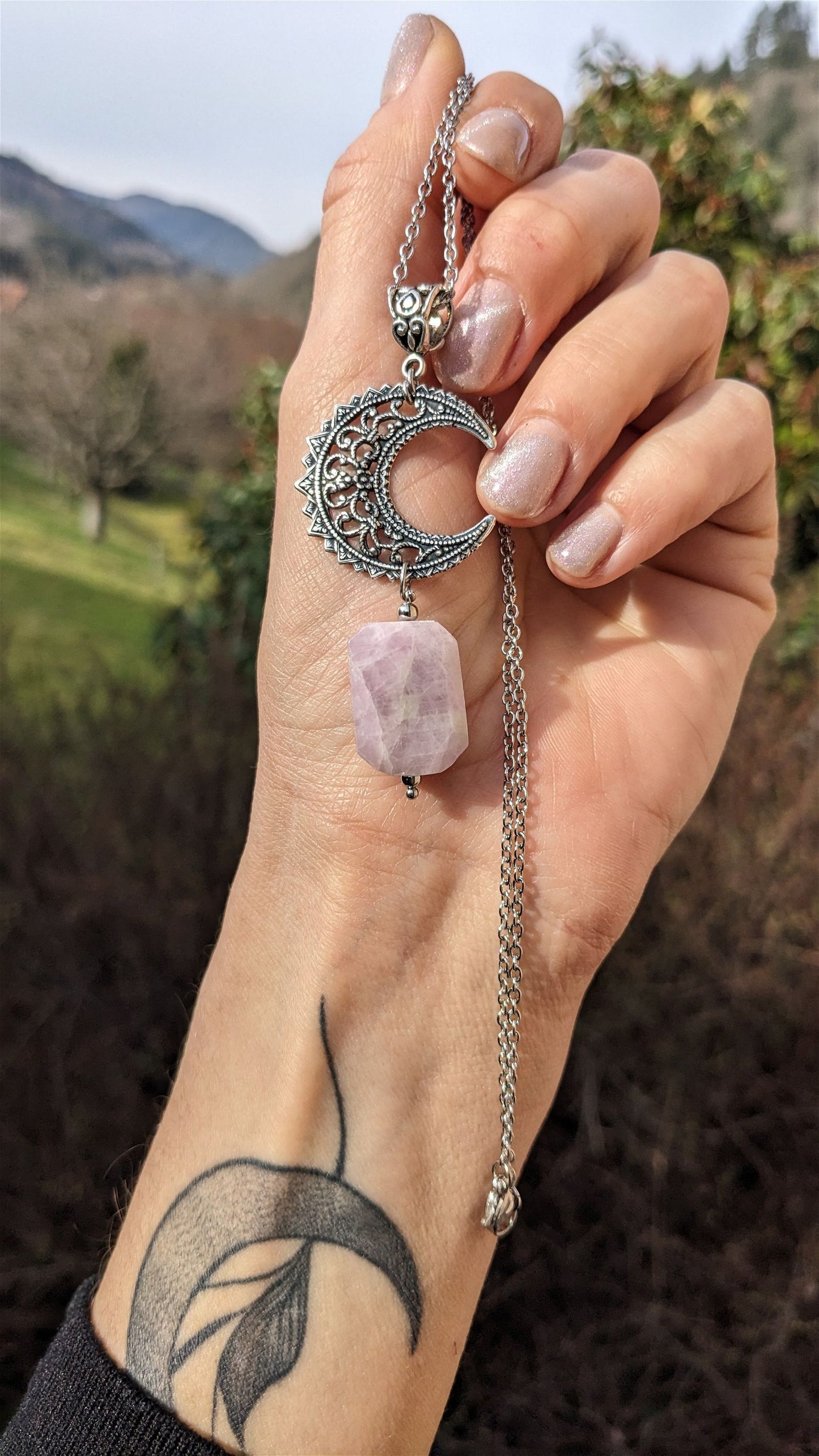 Collier avec kunzite - Aurore Lune 