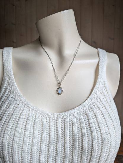 Collier avec labradorite blanche pierre de lune arc-en-ciel - Aurore Lune 