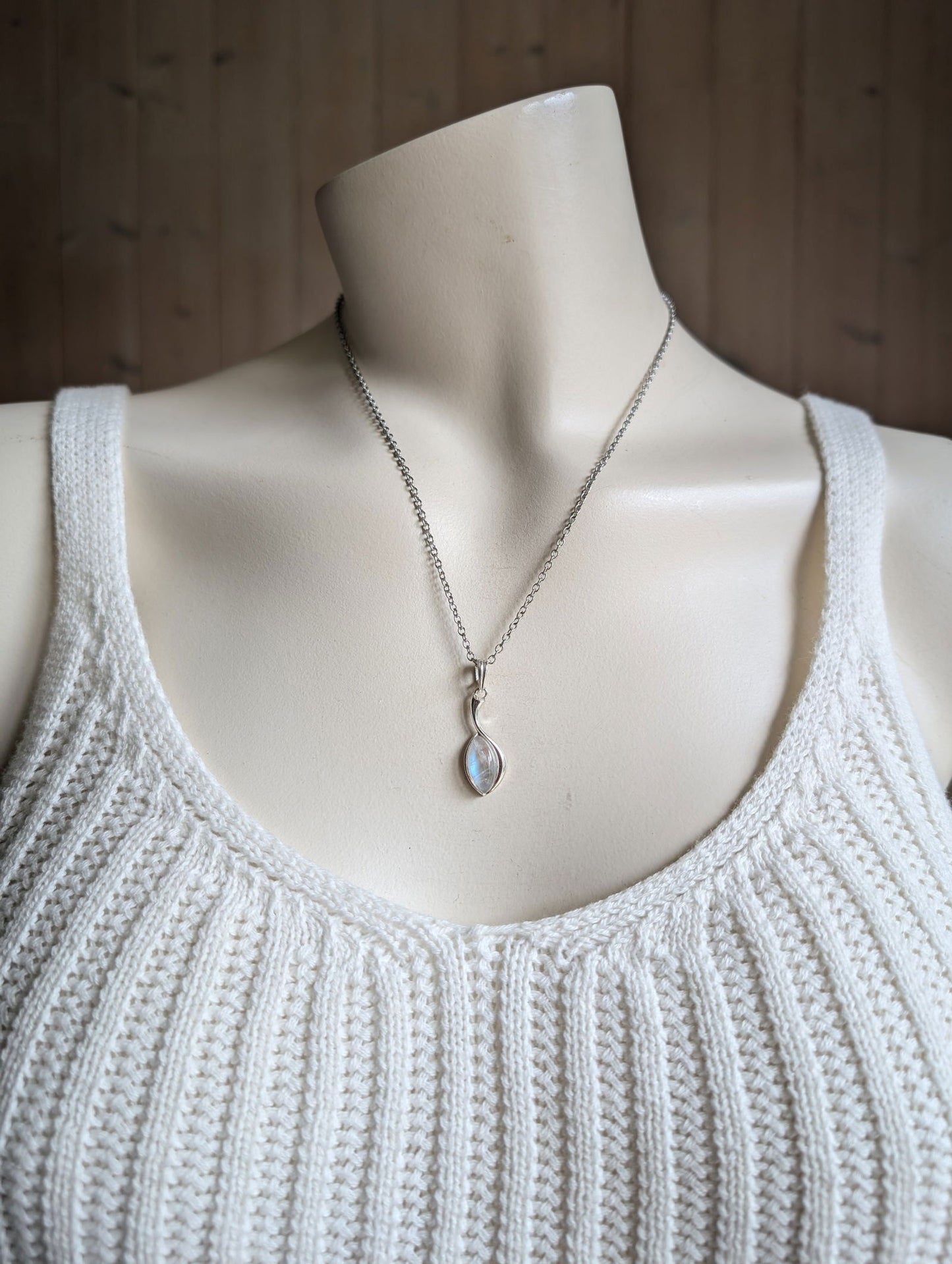 Collier avec labradorite blanche pierre de lune arc-en-ciel - Aurore Lune 