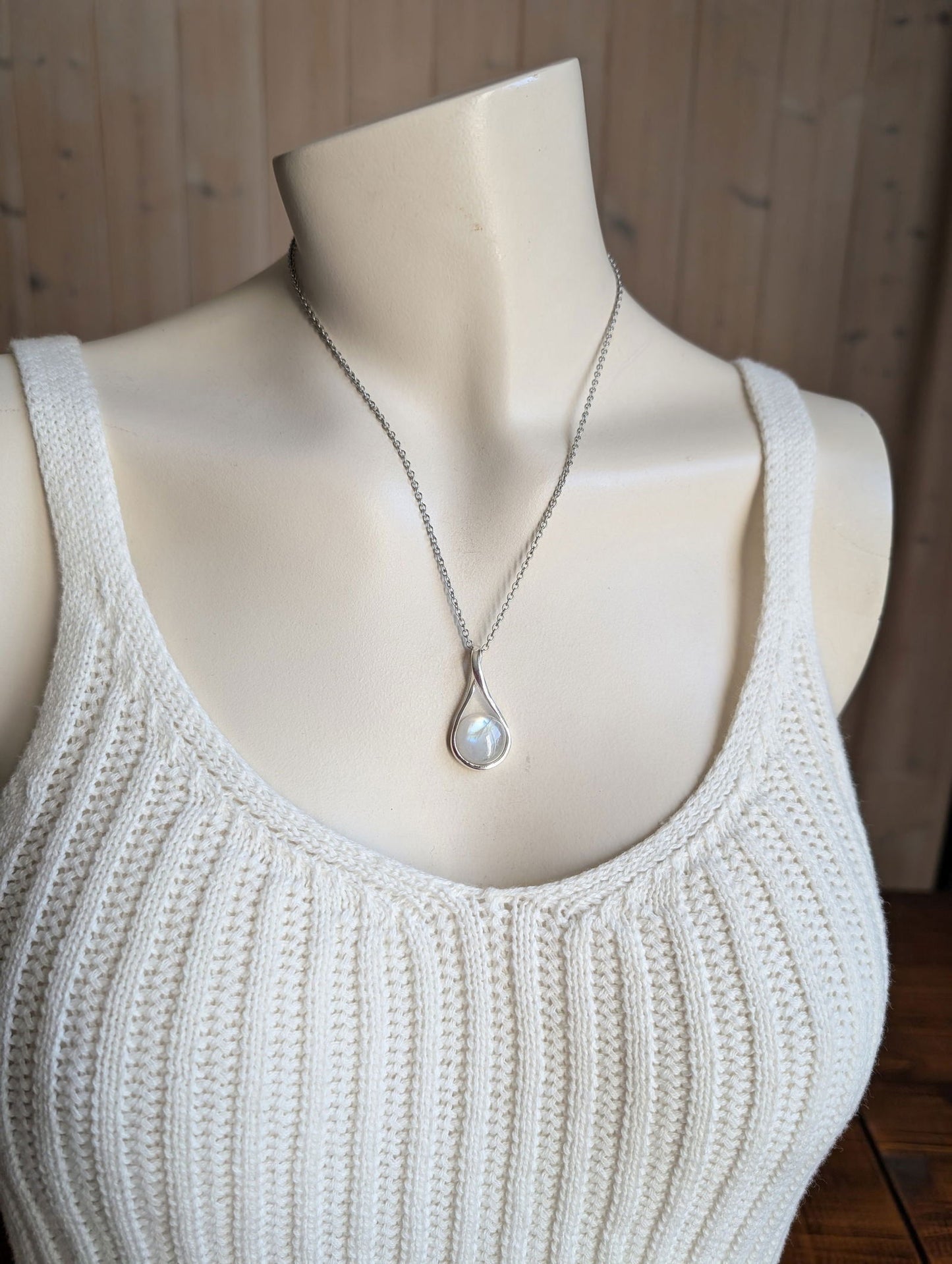 Collier avec labradorite blanche pierre de lune arc-en-ciel - Aurore Lune 