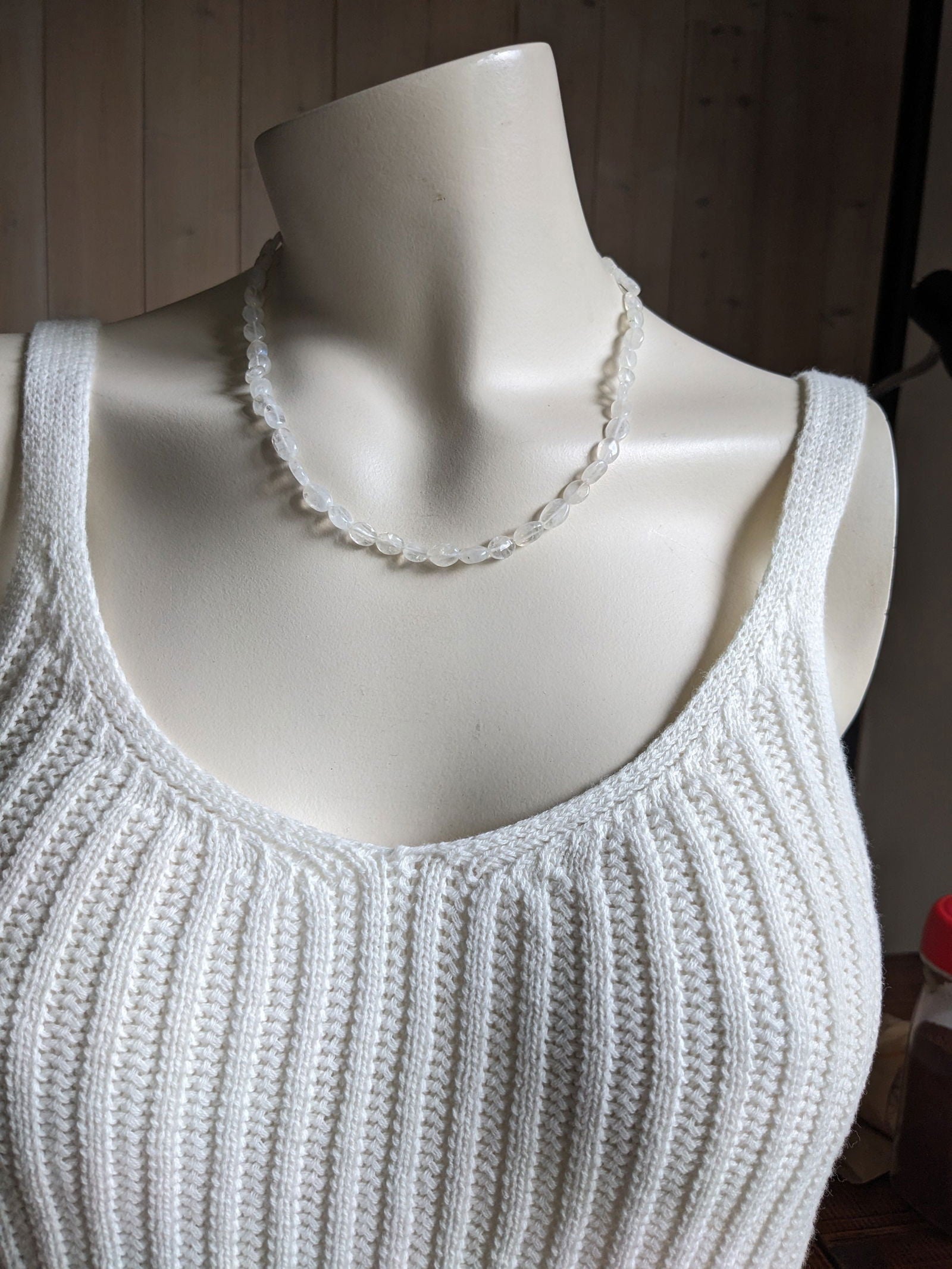 Collier avec labradorite blanche pierre de lune arc-en-ciel - Aurore Lune 