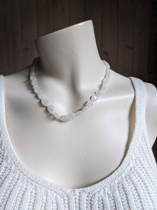 Collier avec labradorite blanche pierre de lune arc-en-ciel - Aurore Lune 