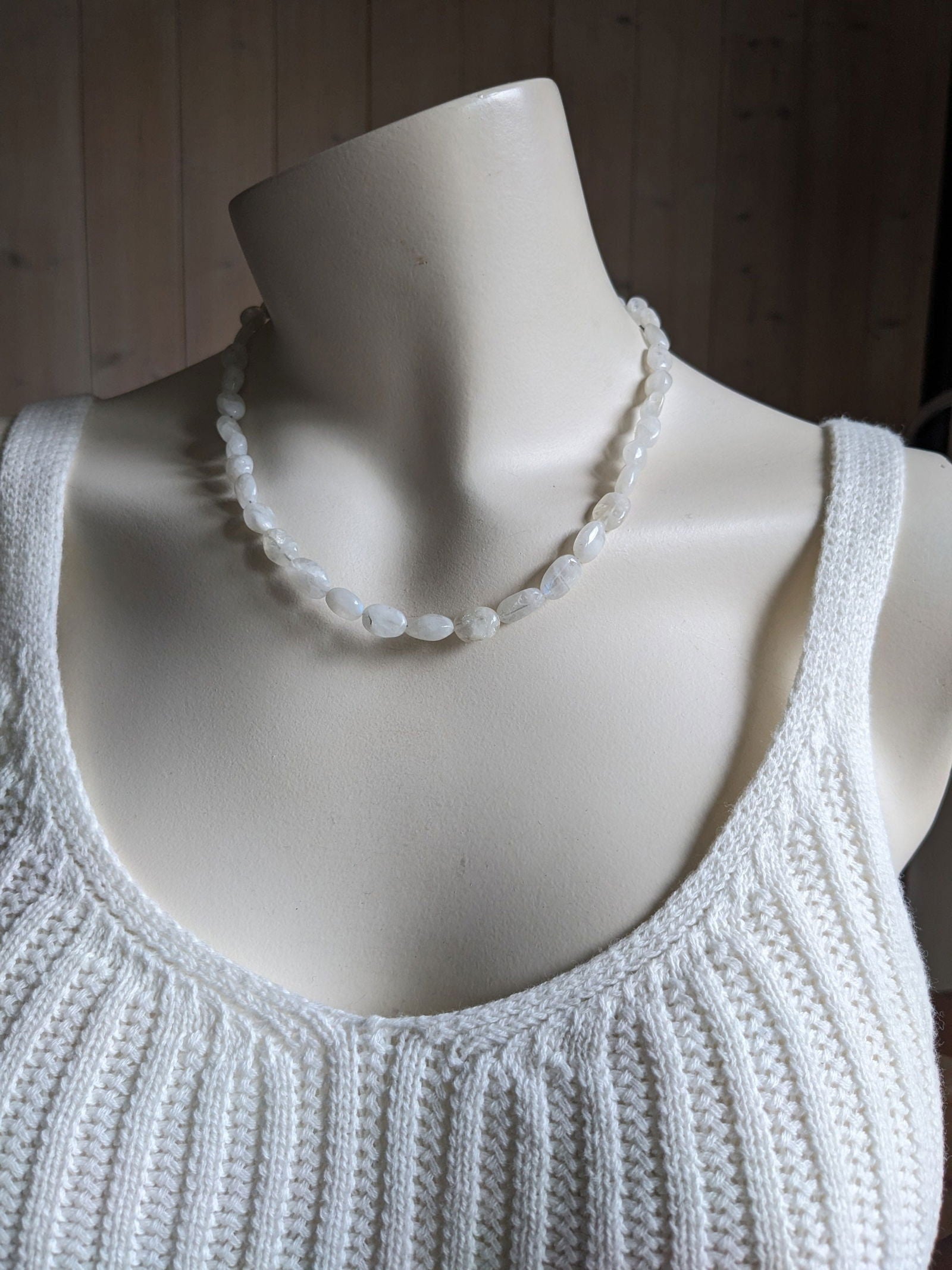 Collier avec labradorite blanche pierre de lune arc-en-ciel - Aurore Lune 