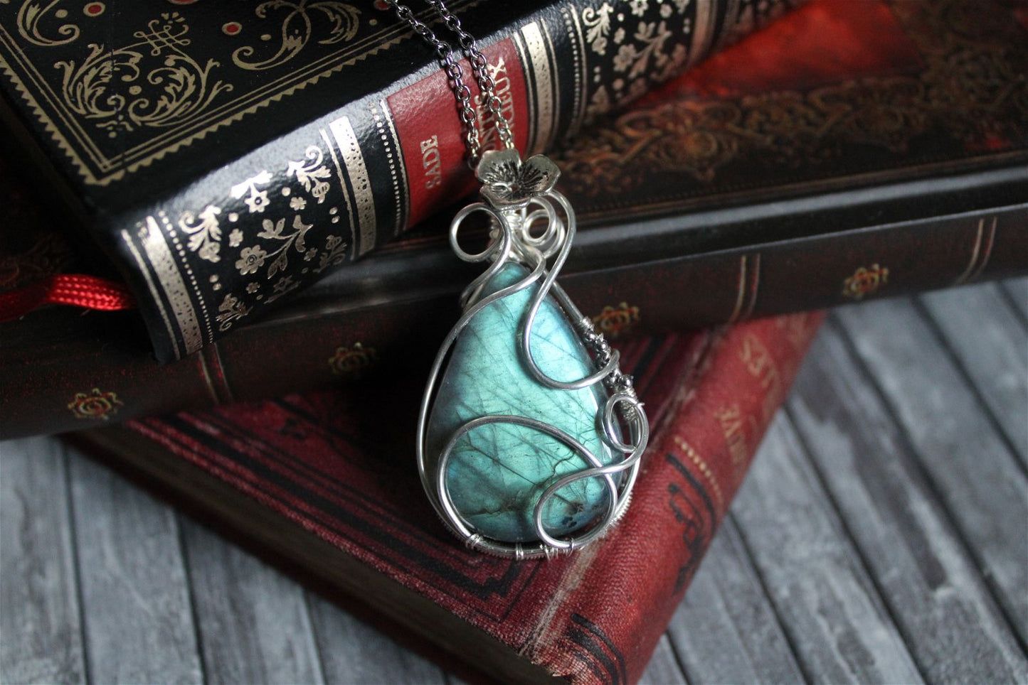 Collier avec labradorite bleue turquoise - Aurore Lune 