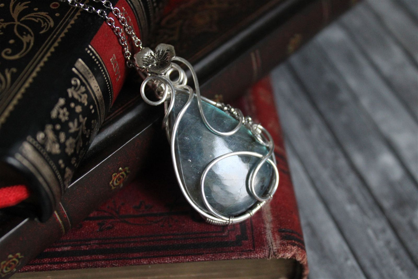 Collier avec labradorite bleue turquoise - Aurore Lune 