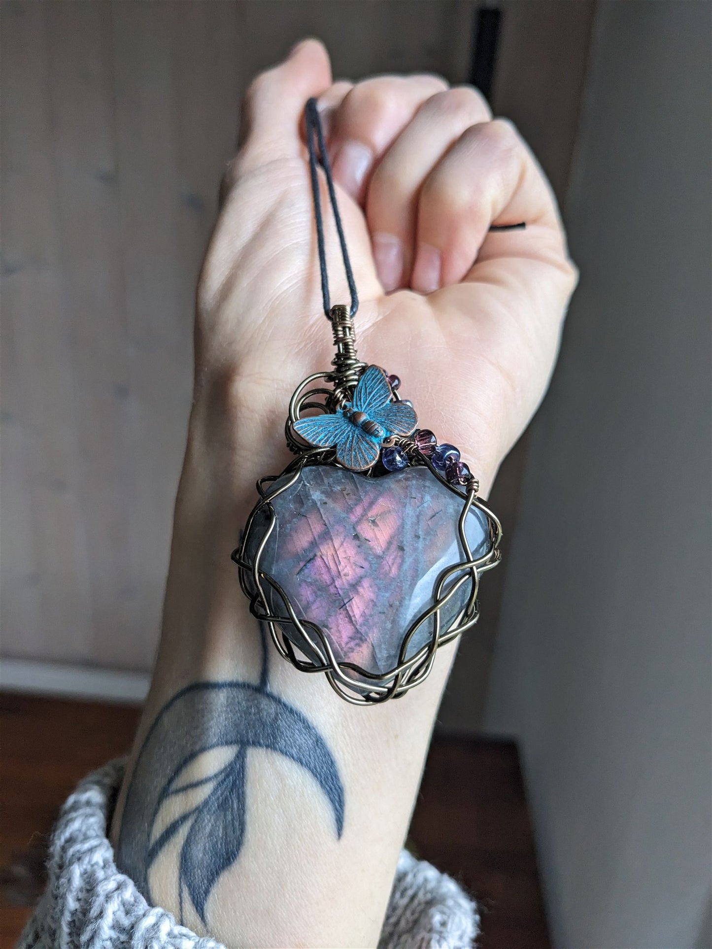 Collier avec labradorite coeur wirewrap - Aurore Lune 