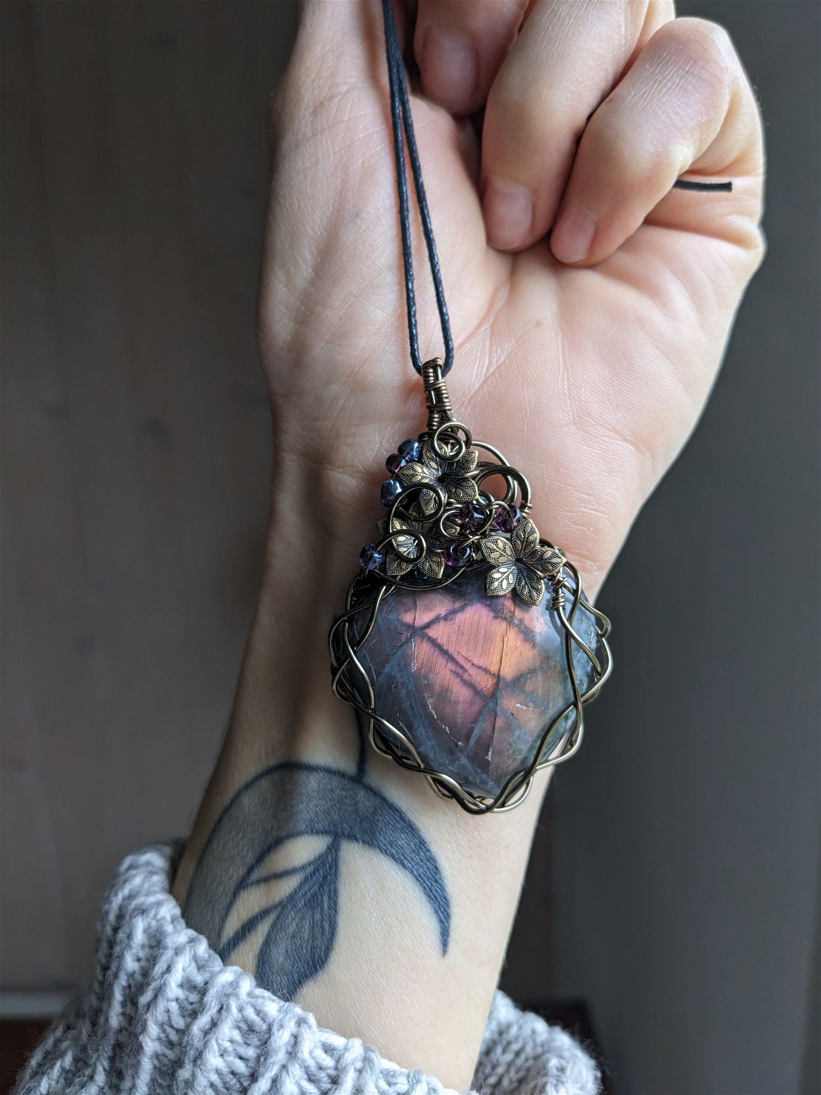 Collier avec labradorite coeur wirewrap - Aurore Lune 