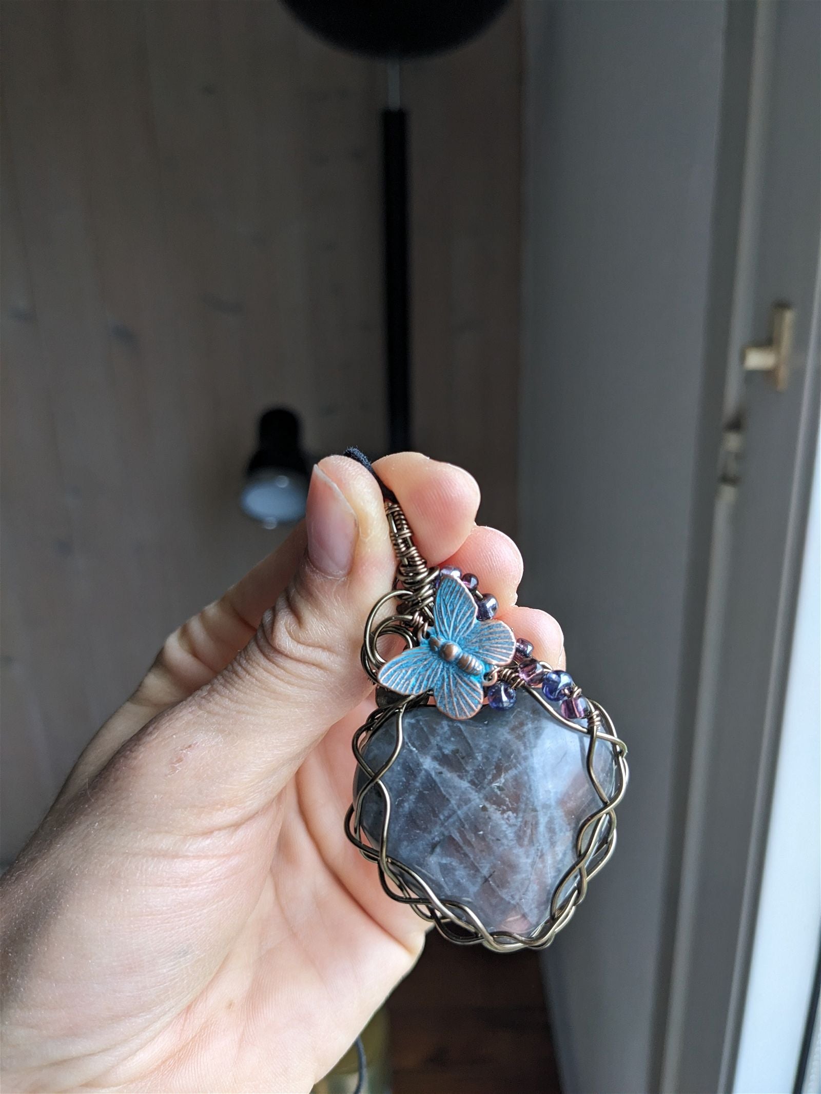 Collier avec labradorite coeur wirewrap - Aurore Lune 