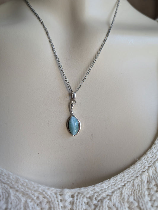 Collier avec larimar - Aurore Lune 